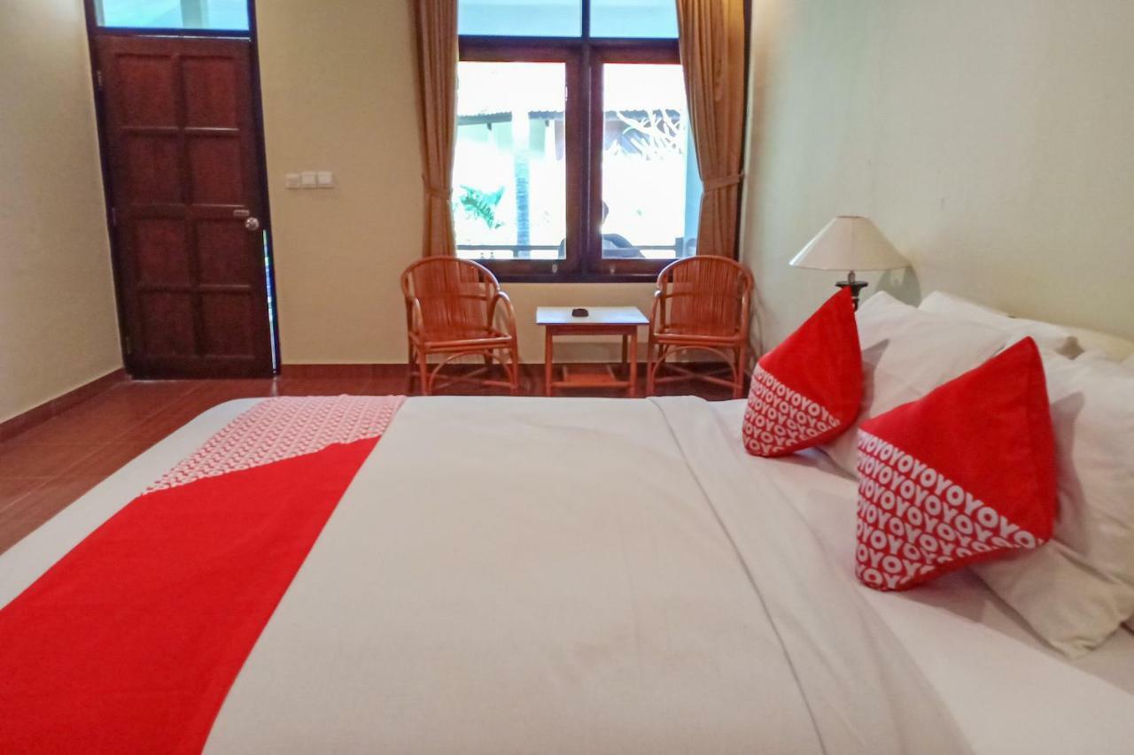 Oyo 1508 Mascot Beach Hotel Mangsit Exterior photo